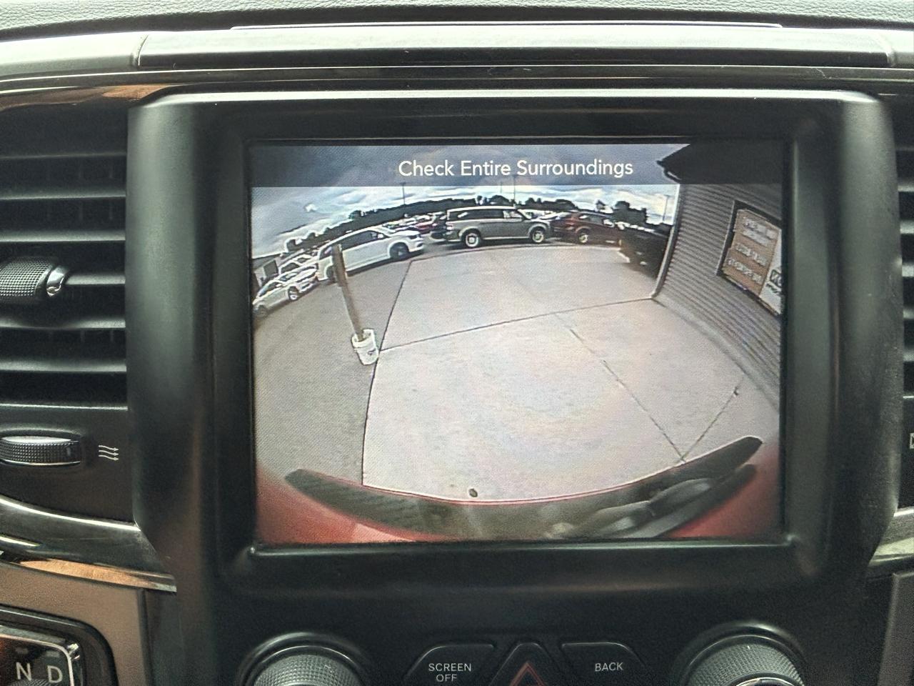 RAM 1500 4WD Quad Cab 140.5" Sport 2016