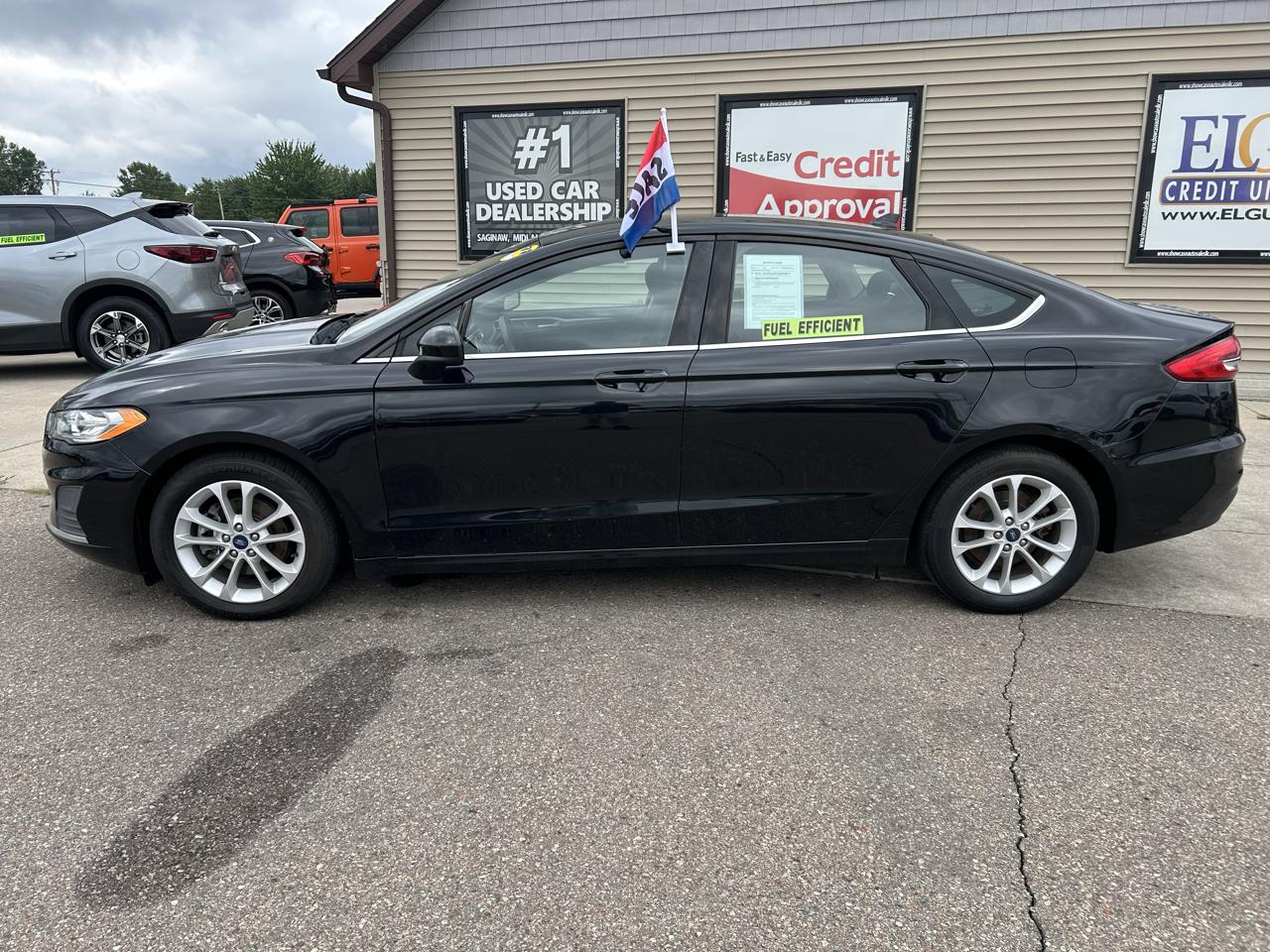 Ford Fusion SE FWD 2020