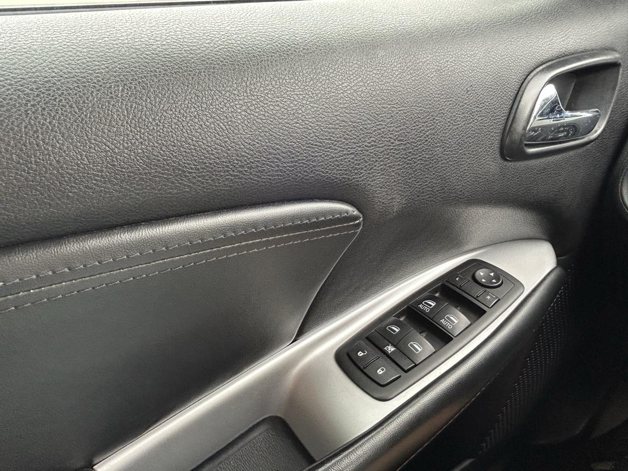 Dodge Journey FWD 4dr SXT 2014