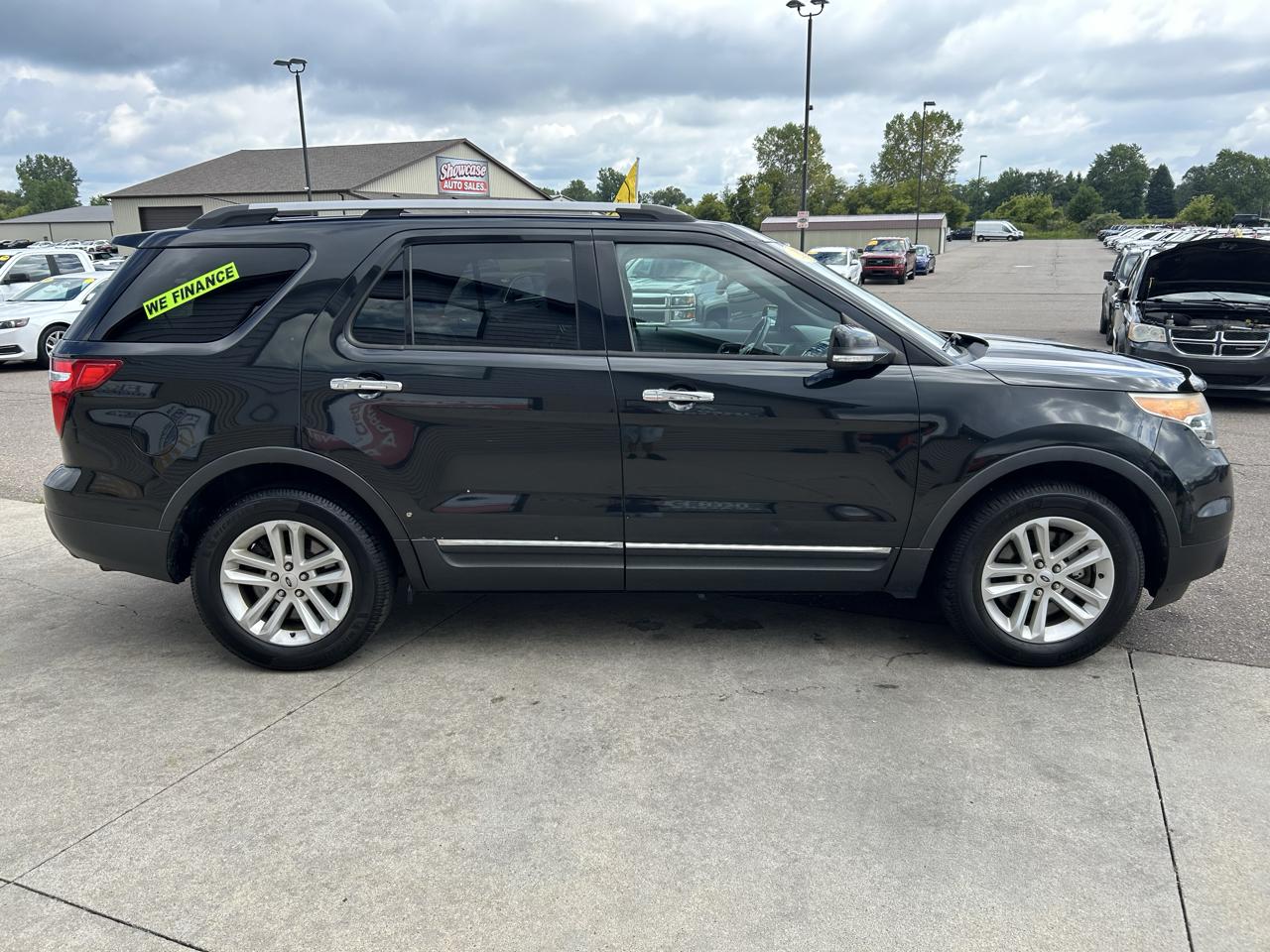 Ford Explorer 4WD 4dr XLT 2013