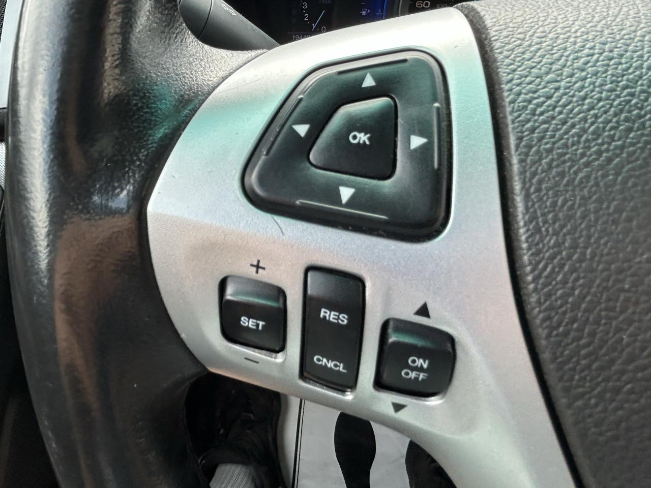 Ford Explorer 4WD 4dr XLT 2013