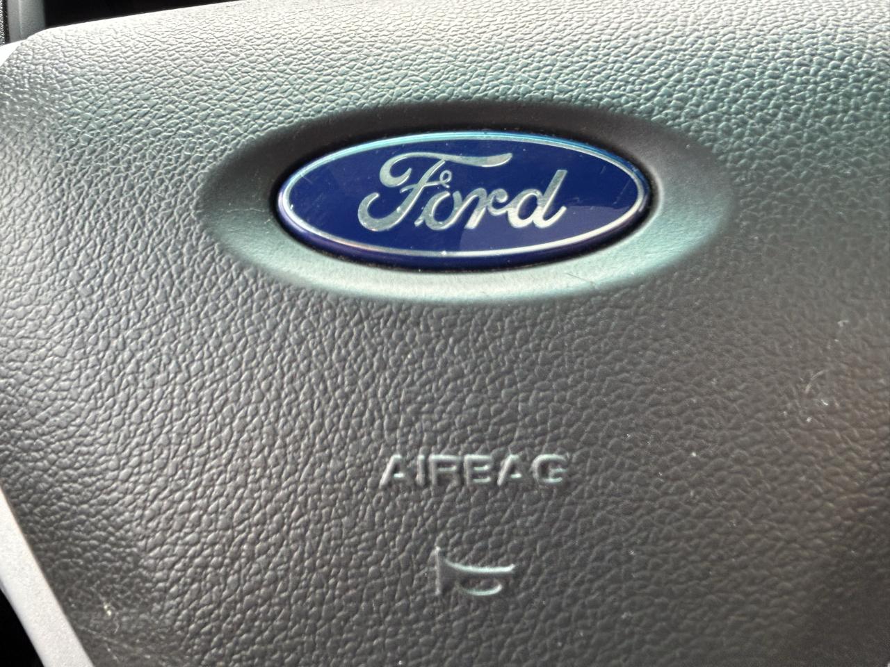 Ford Explorer 4WD 4dr XLT 2013