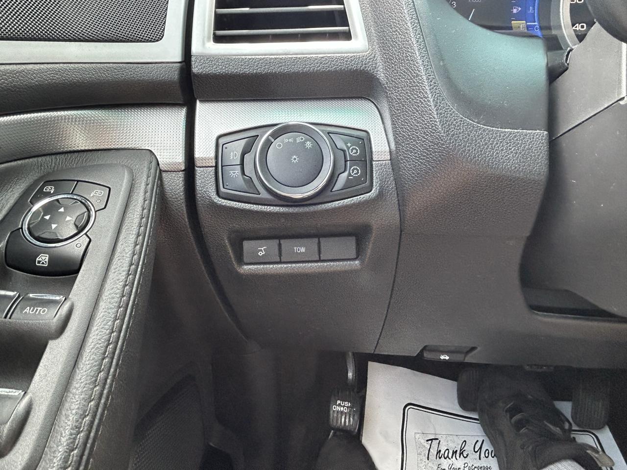 Ford Explorer 4WD 4dr XLT 2013