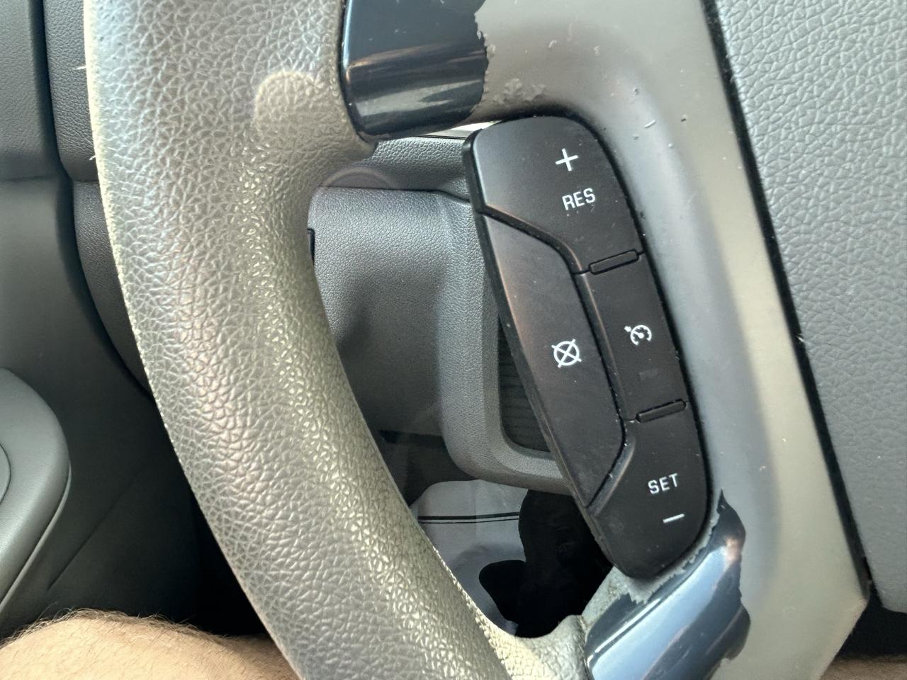 Chevrolet Traverse FWD 4dr LS 2013