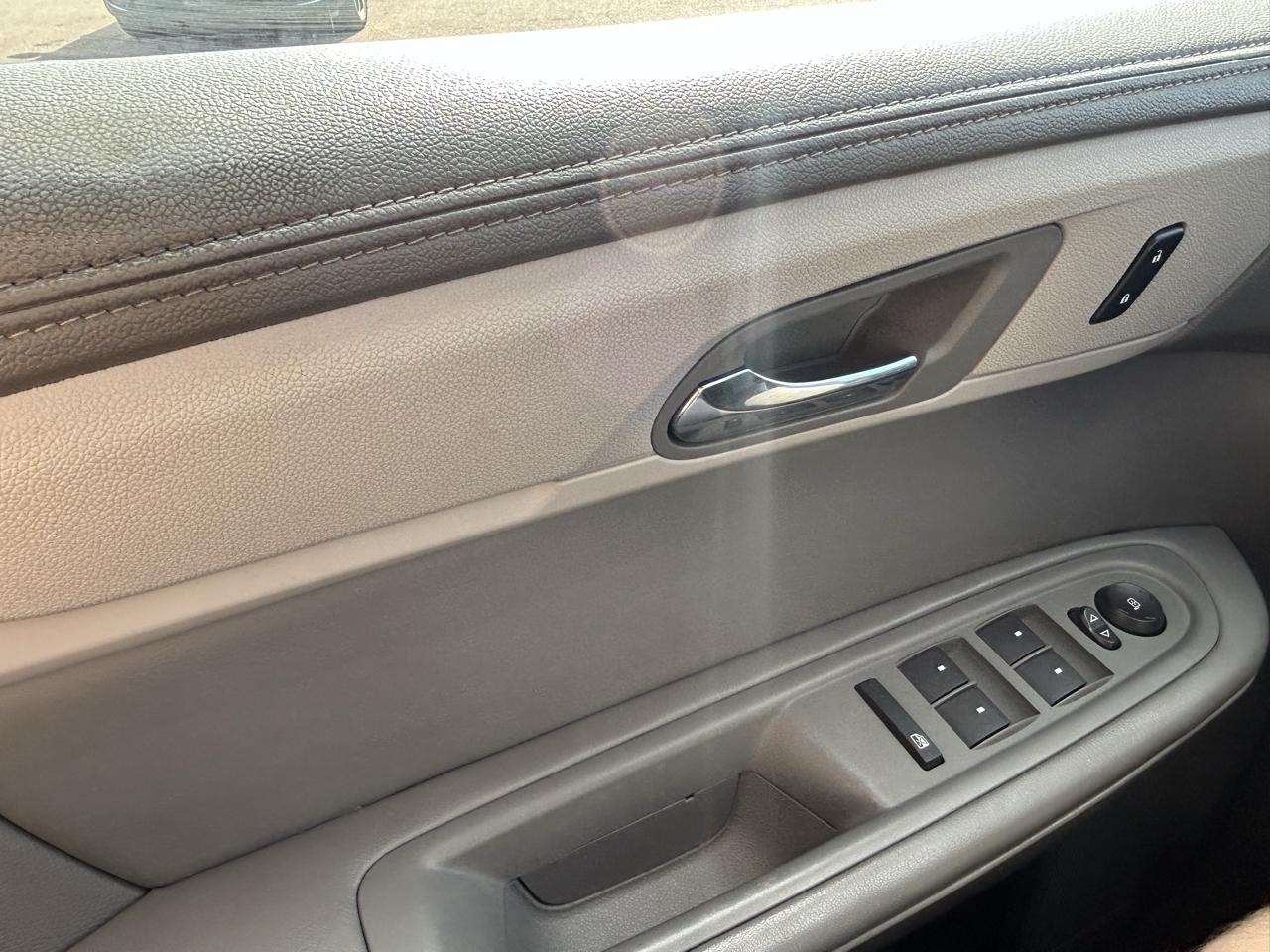 Chevrolet Traverse FWD 4dr LS 2013