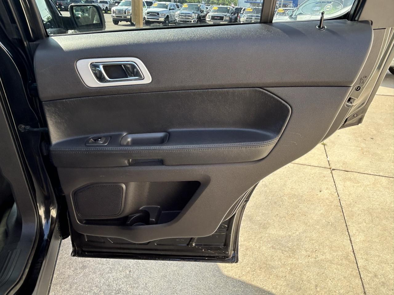 Ford Explorer 4WD 4dr Sport 2014