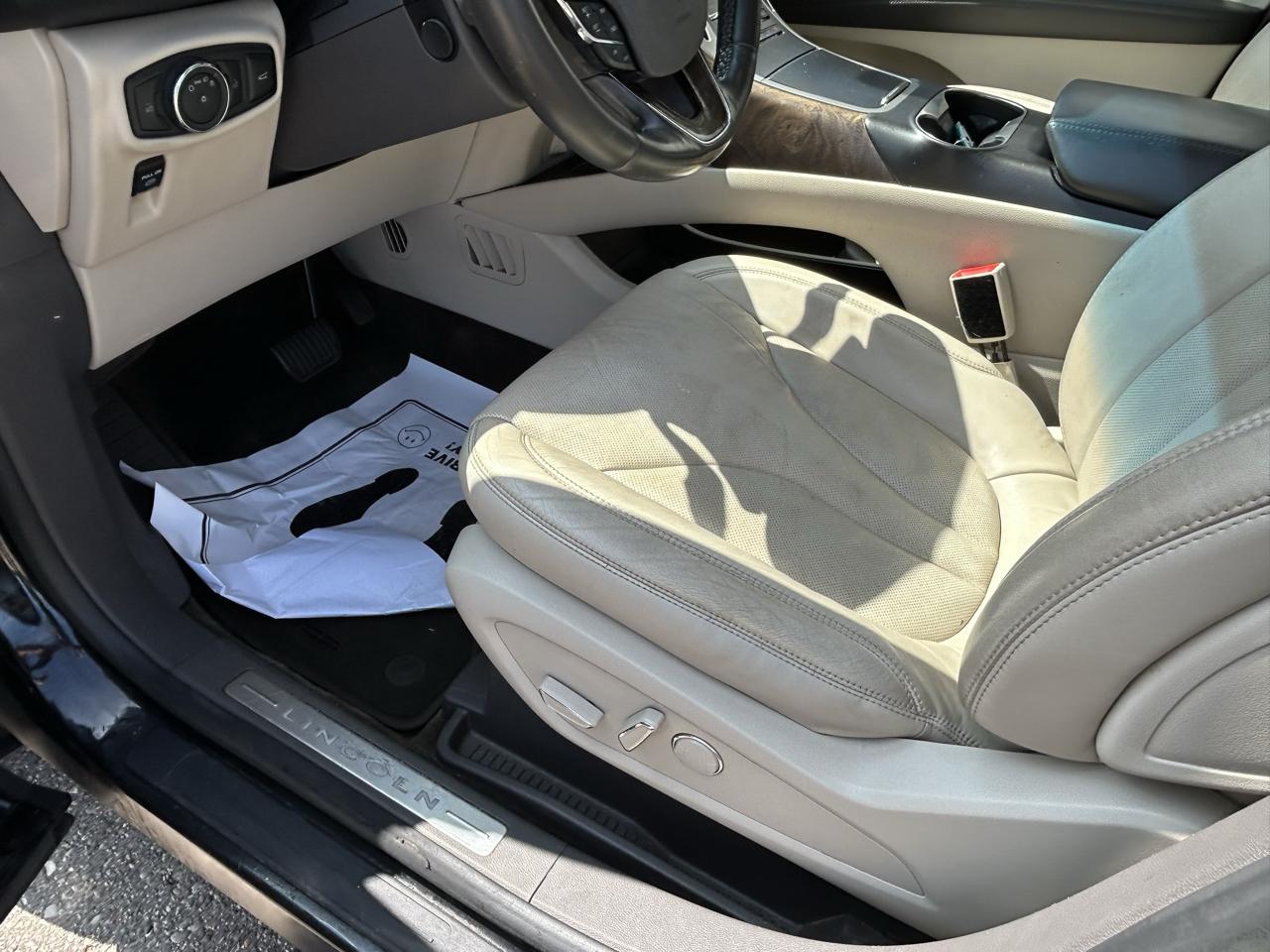 Lincoln MKX AWD 4dr Reserve 2016