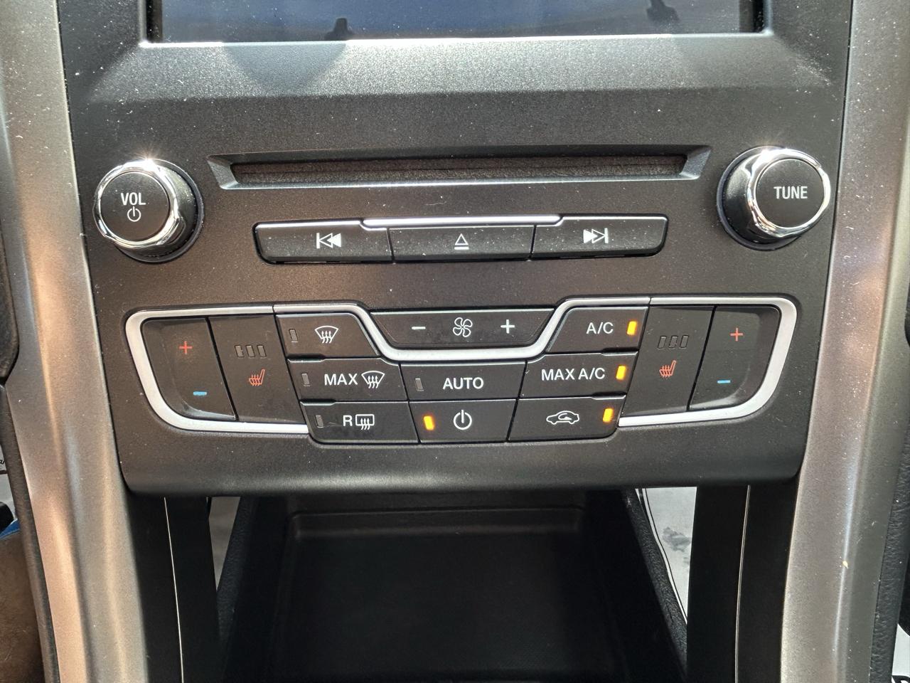 Ford Fusion SE AWD 2017