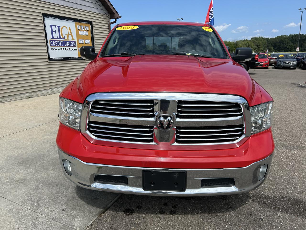 RAM 1500 4WD Crew Cab 140.5" Big Horn 2014