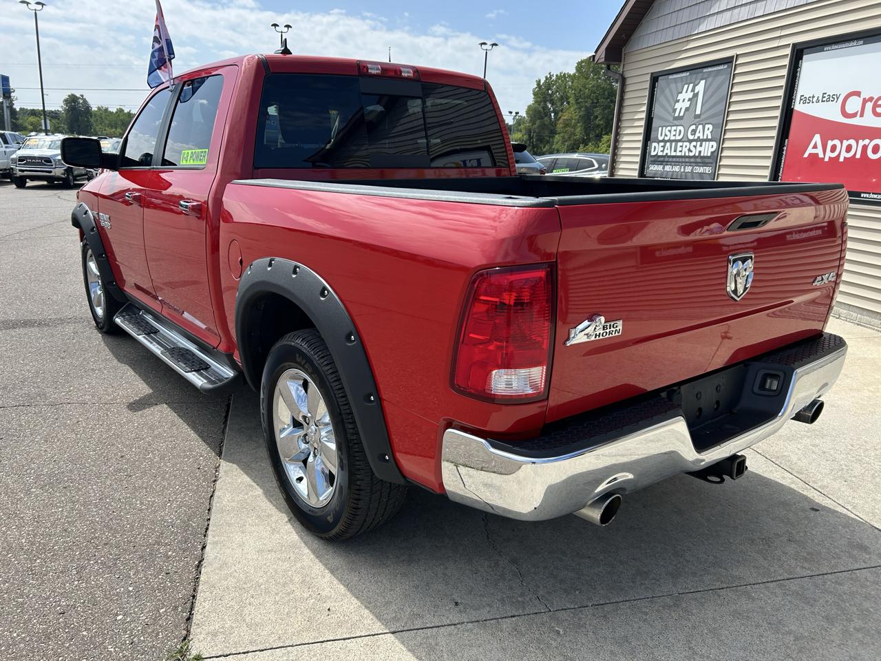 RAM 1500 4WD Crew Cab 140.5" Big Horn 2014