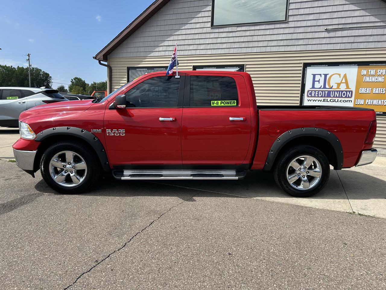 RAM 1500 4WD Crew Cab 140.5" Big Horn 2014