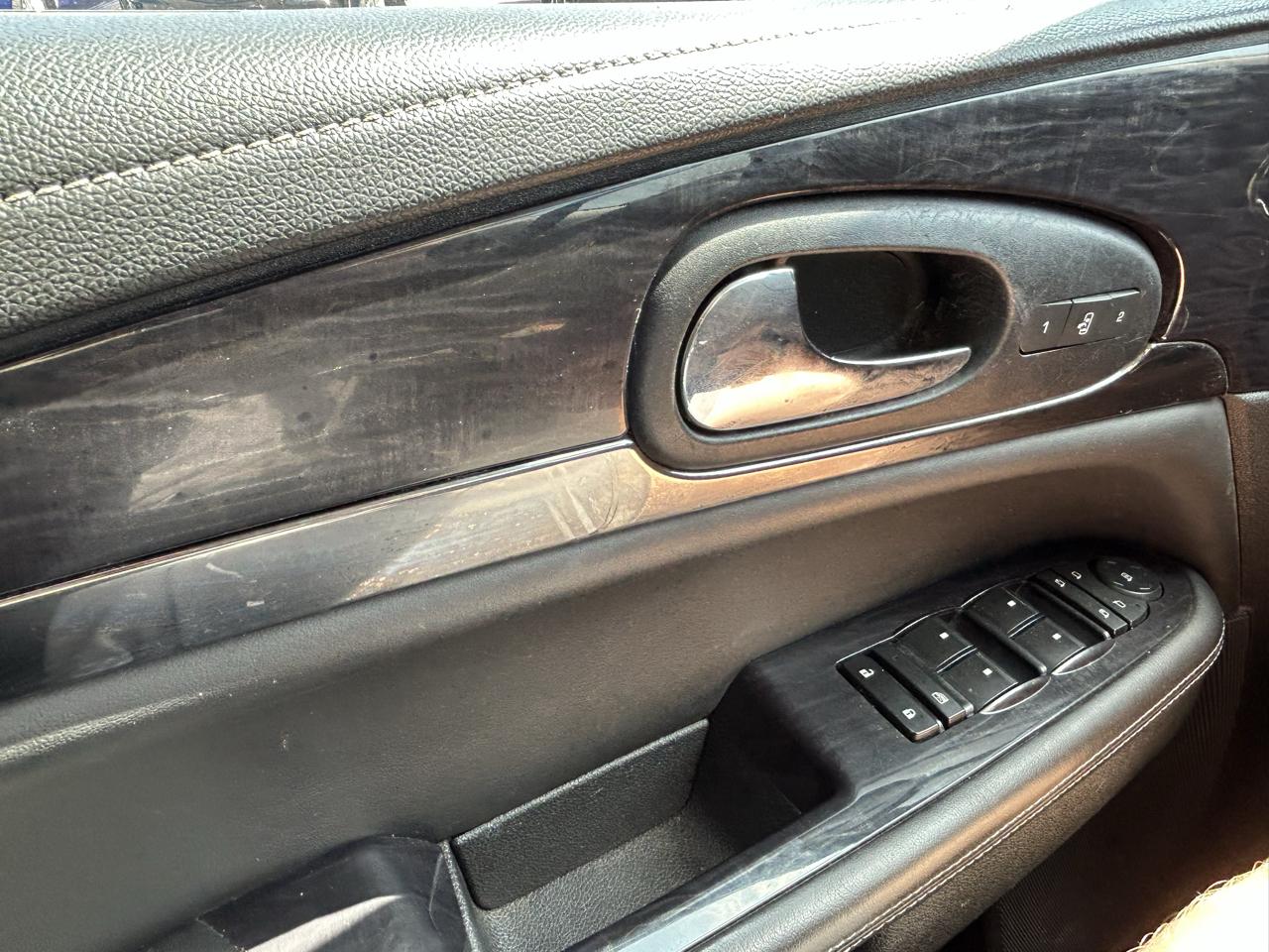 Buick Enclave AWD 4dr Premium 2015