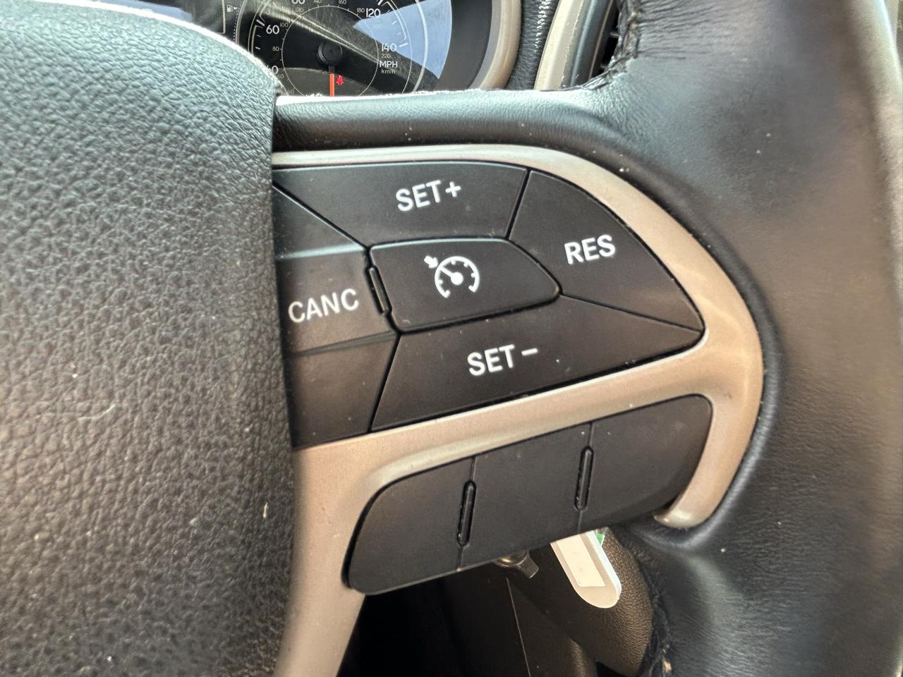 Jeep Cherokee Latitude FWD 2017