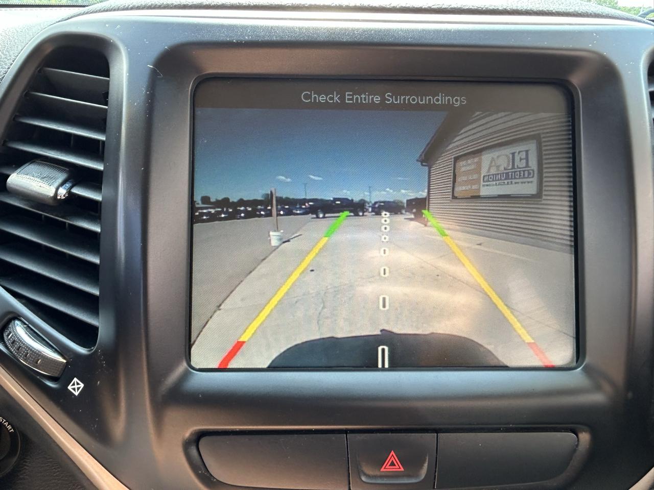 Jeep Cherokee Latitude FWD 2017