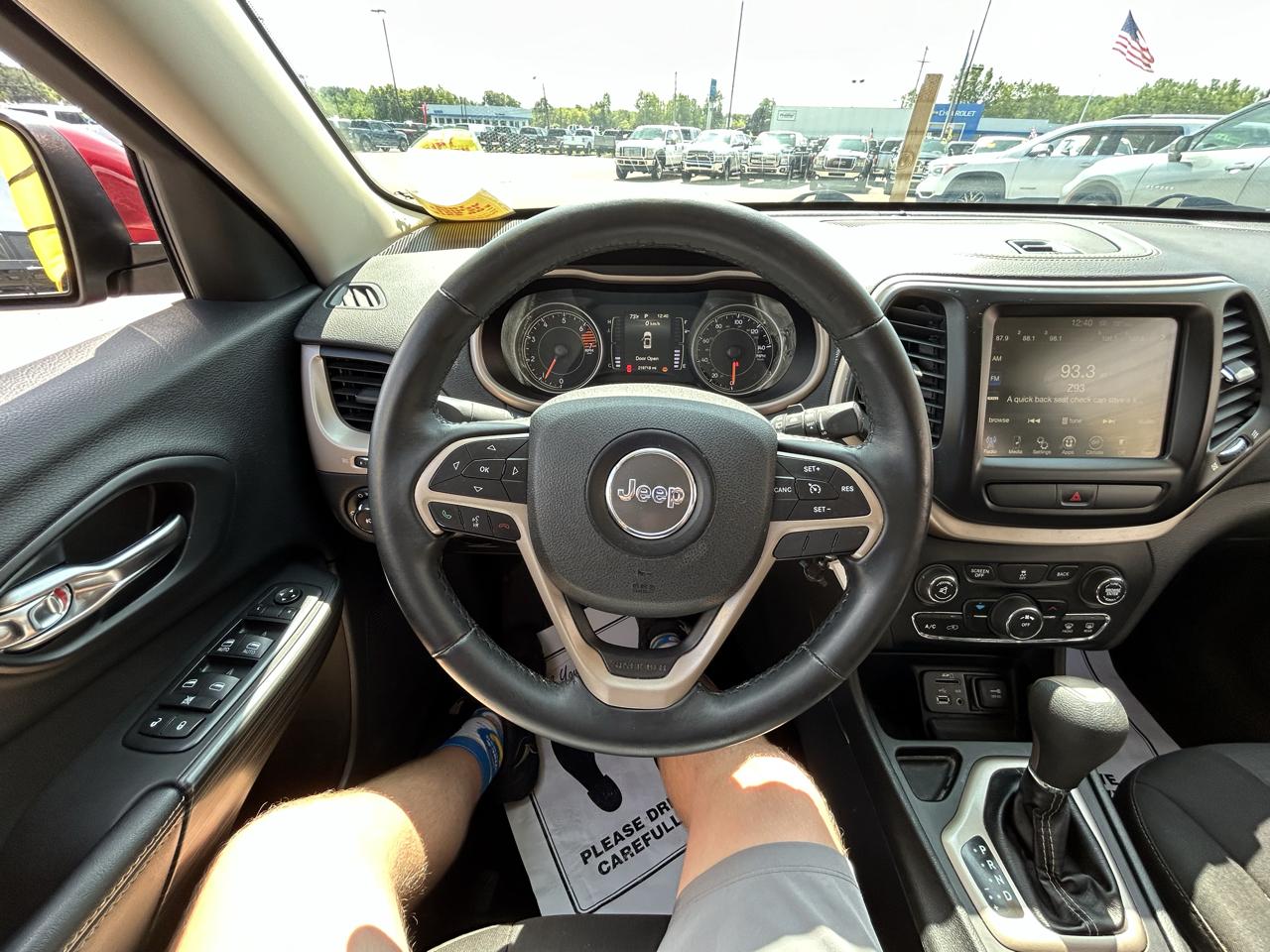 Jeep Cherokee Latitude FWD 2017