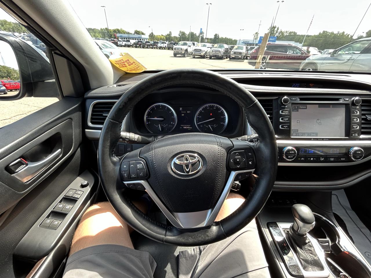 Toyota Highlander XLE V6 AWD (Natl) 2018