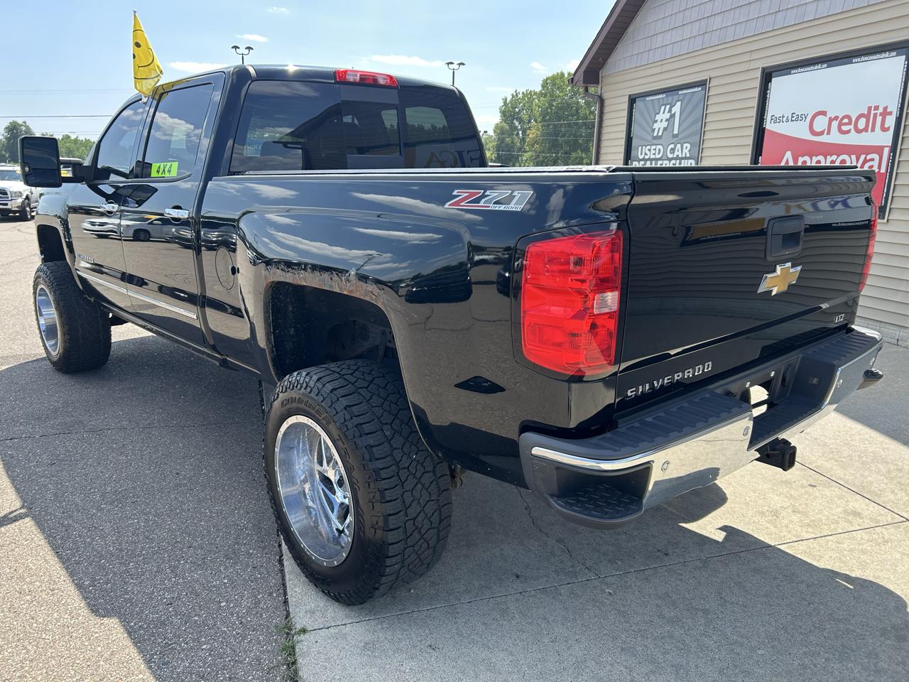 Chevrolet Silverado 1500 4WD Crew Cab 143.5" LTZ w/1LZ 2014