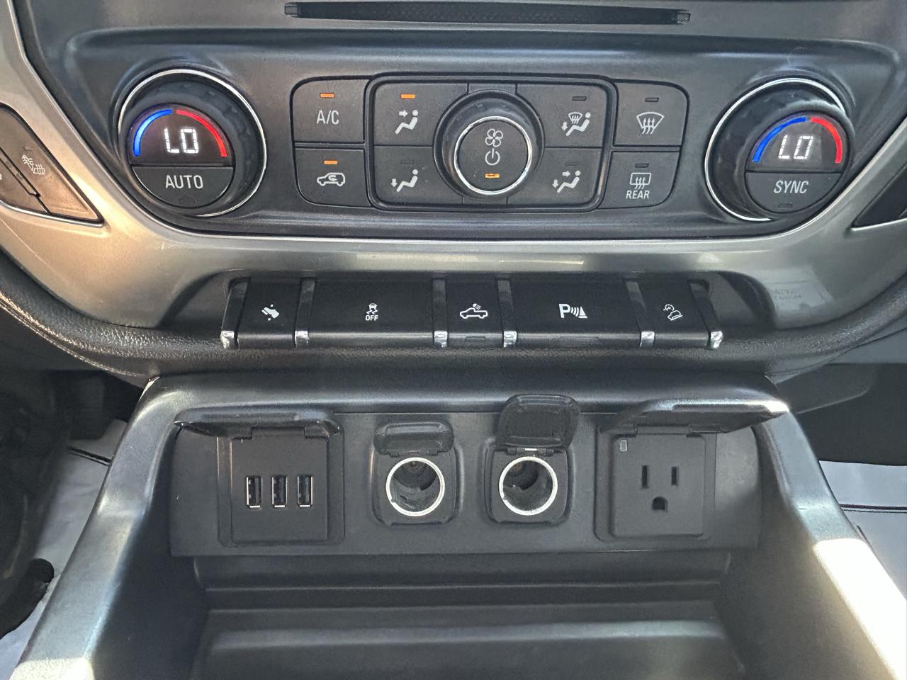 Chevrolet Silverado 1500 4WD Crew Cab 143.5" LTZ w/1LZ 2014