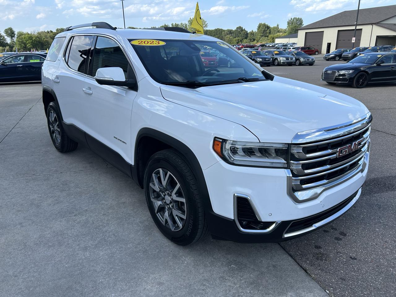 GMC Acadia AWD 4dr SLT 2023