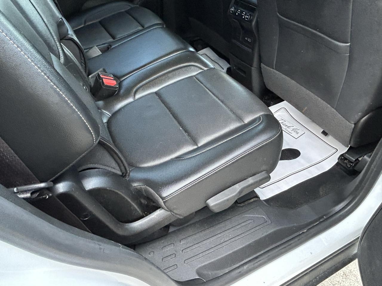 GMC Acadia AWD 4dr SLT 2023
