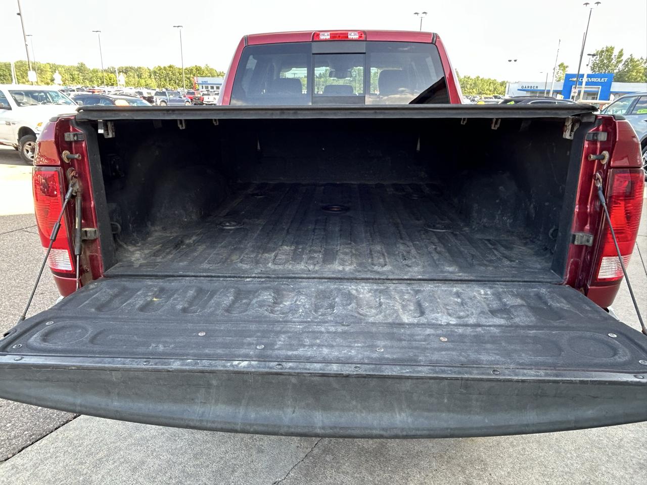 RAM 2500 4WD Crew Cab 149" SLT 2014