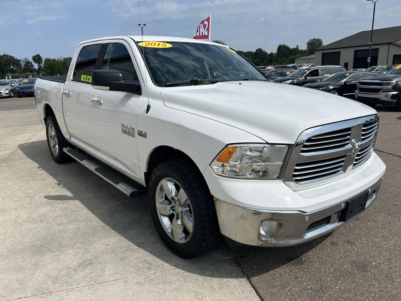 RAM 1500 4WD Crew Cab 140.5" Big Horn 2015