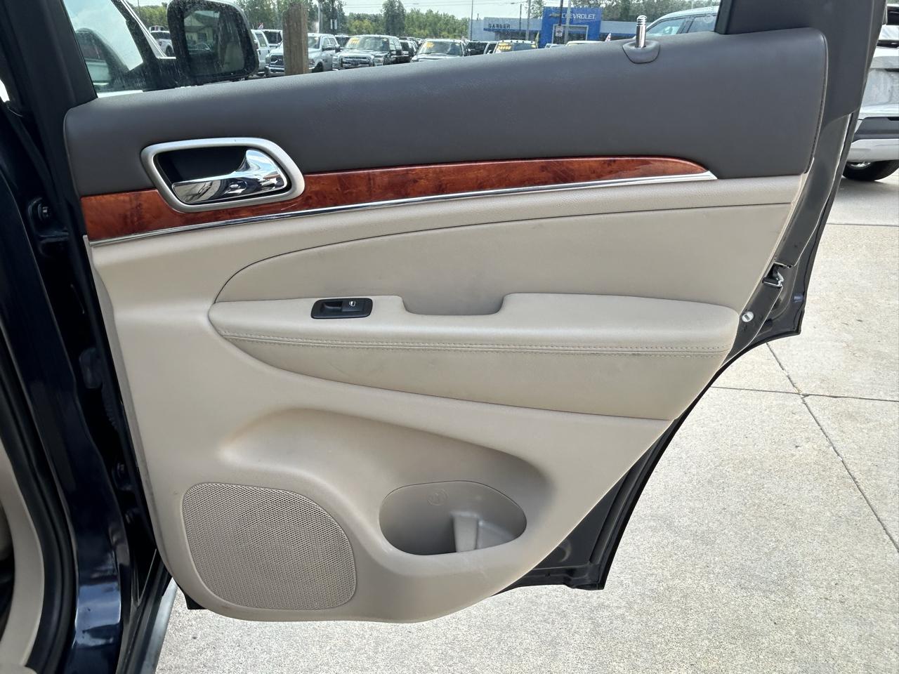 Jeep Grand Cherokee 4WD 4dr Overland 2011