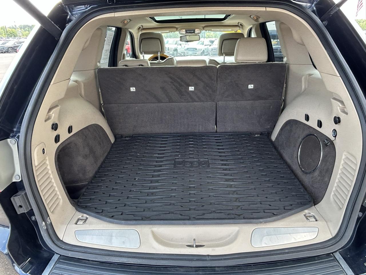 Jeep Grand Cherokee 4WD 4dr Overland 2011
