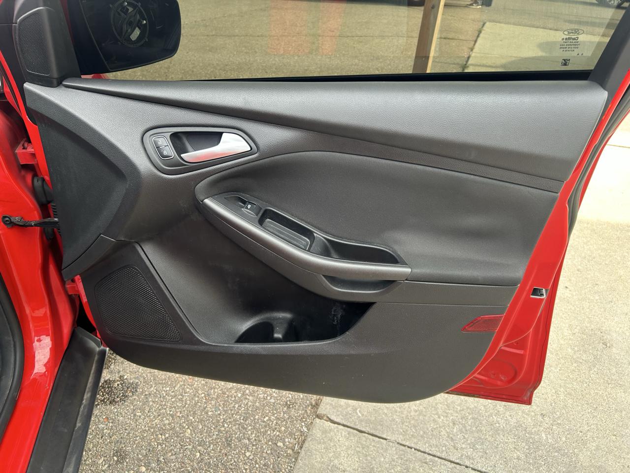 Ford Focus 5dr HB SE 2015