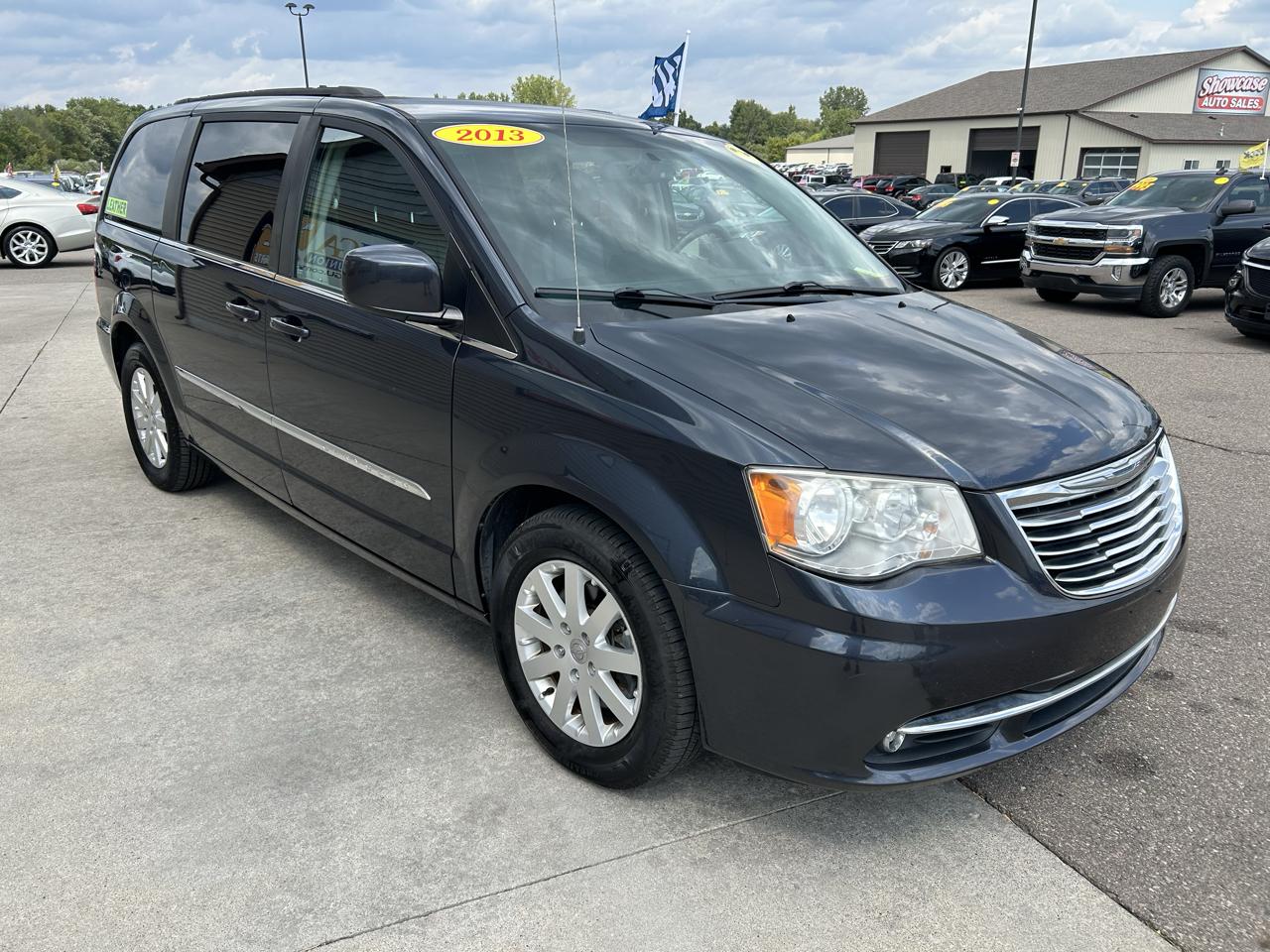 Chrysler Town & Country 4dr Wgn Touring 2013