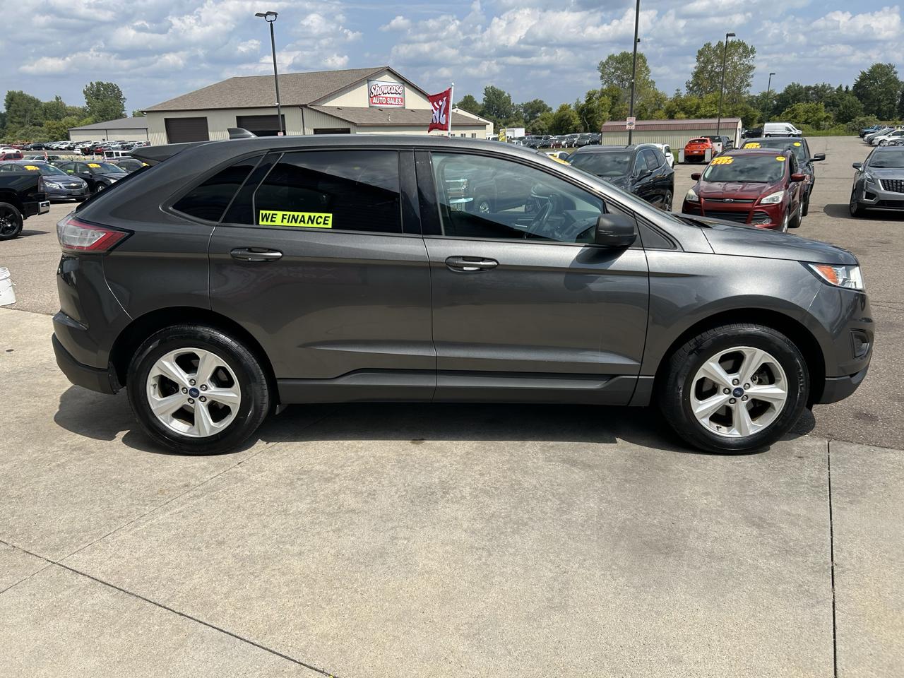 Ford Edge 4dr SE FWD 2016