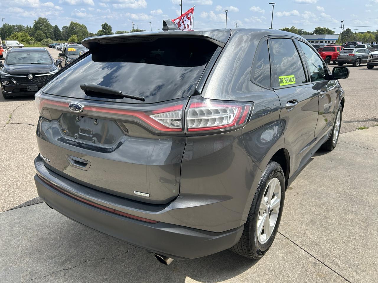 Ford Edge 4dr SE FWD 2016