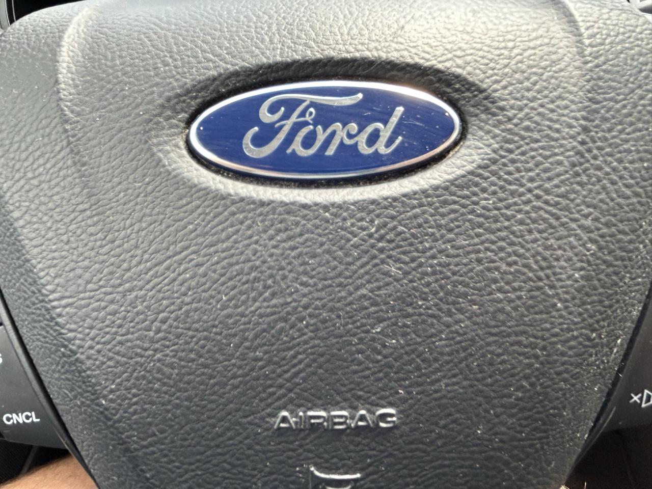 Ford Edge 4dr SE FWD 2016
