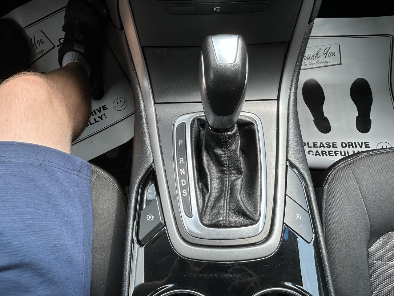 Ford Edge 4dr SE FWD 2016