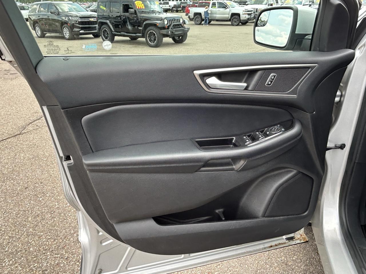 Ford Edge 4dr SEL AWD 2016