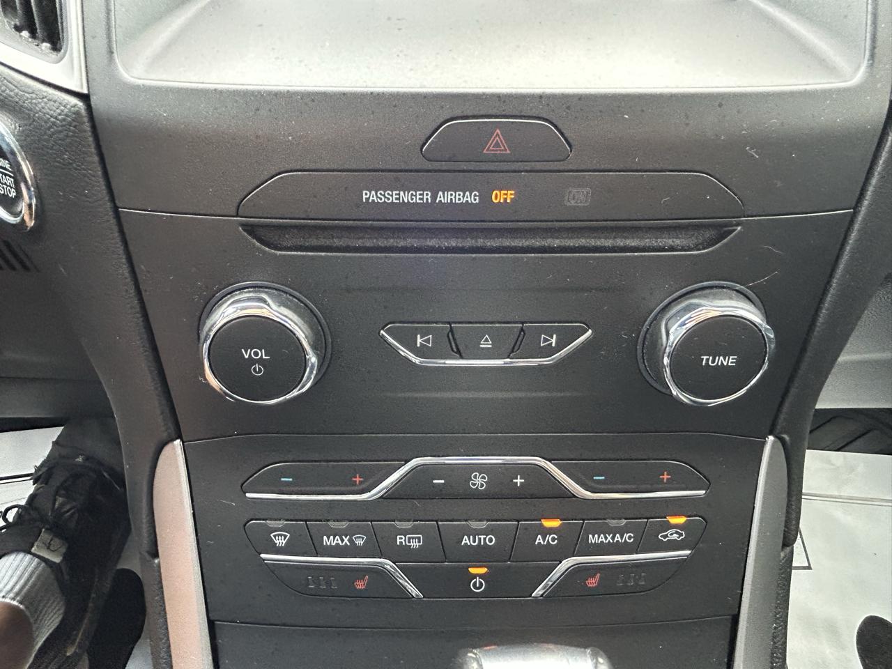 Ford Edge 4dr SEL AWD 2016