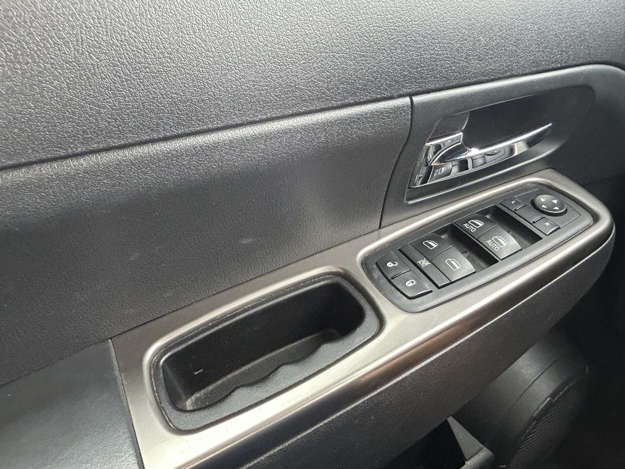 Jeep Liberty 4WD 4dr Limited Jet 2011