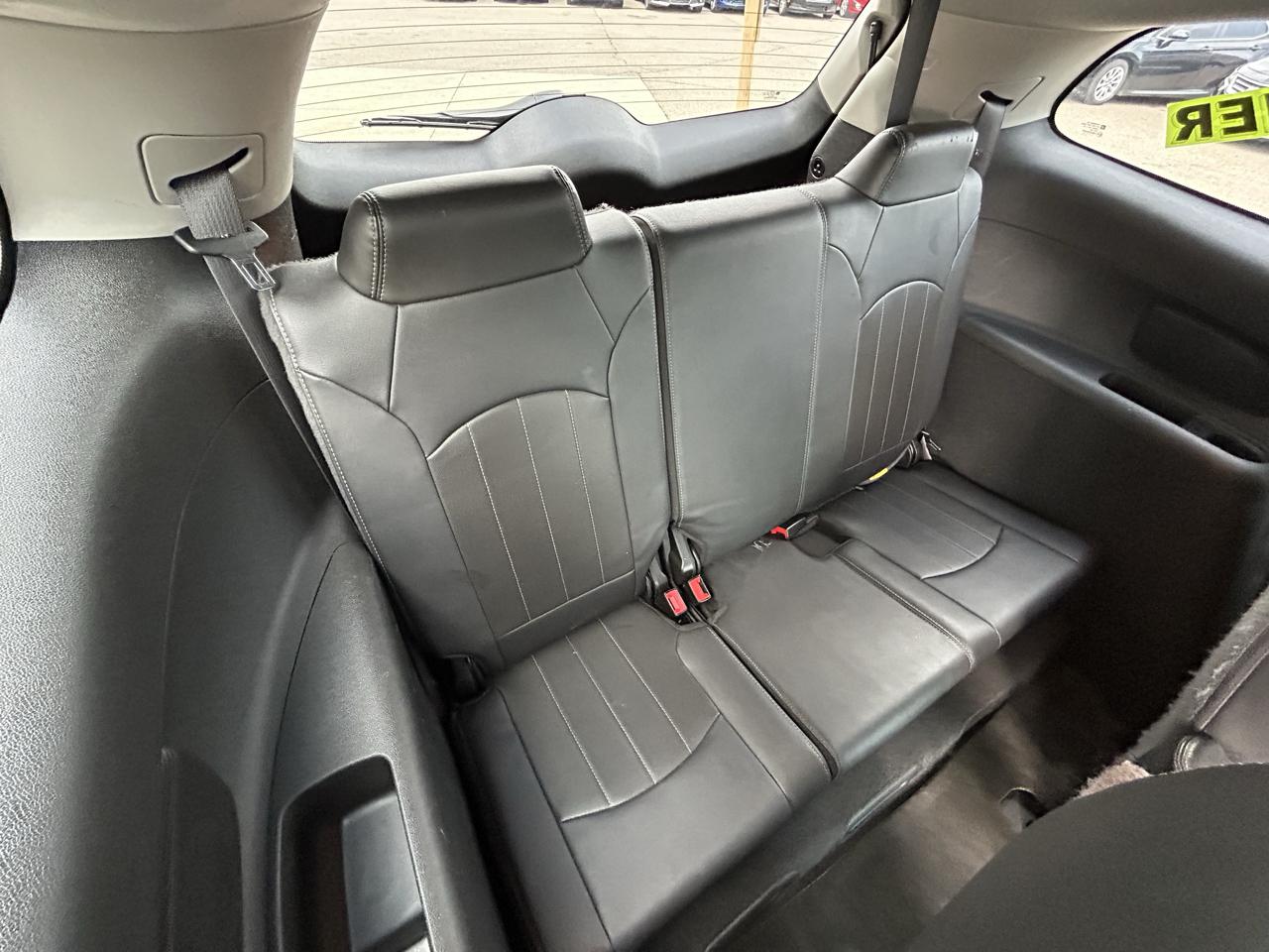 Buick Enclave AWD 4dr Premium 2015