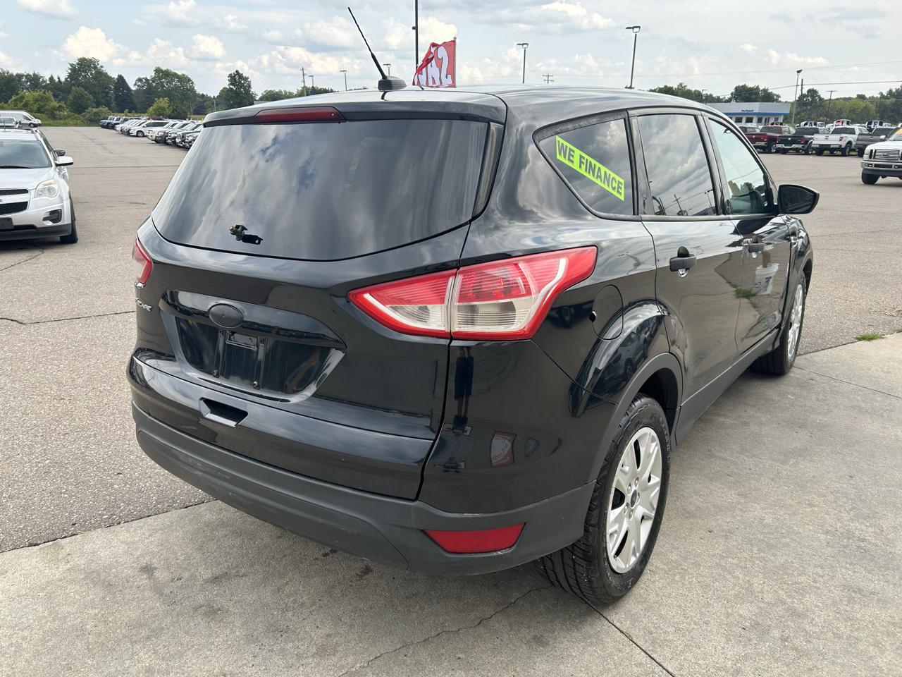Ford Escape FWD 4dr S 2014