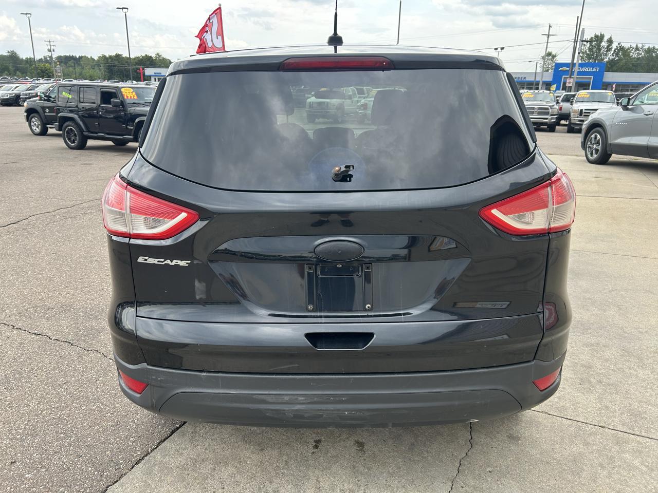 Ford Escape FWD 4dr S 2014