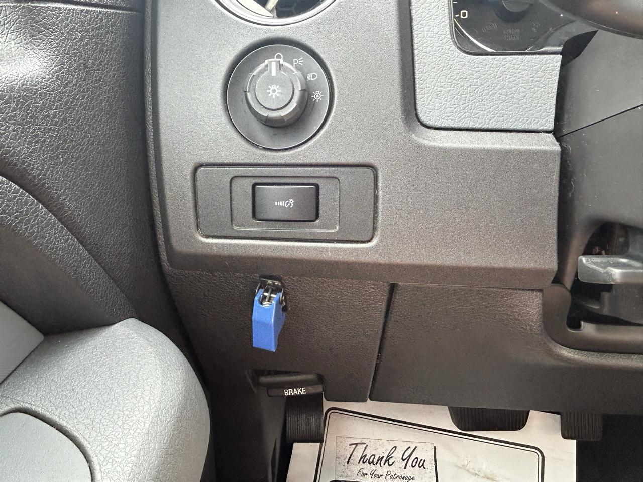 Ford F-150 4WD SuperCrew 145" XLT 2011