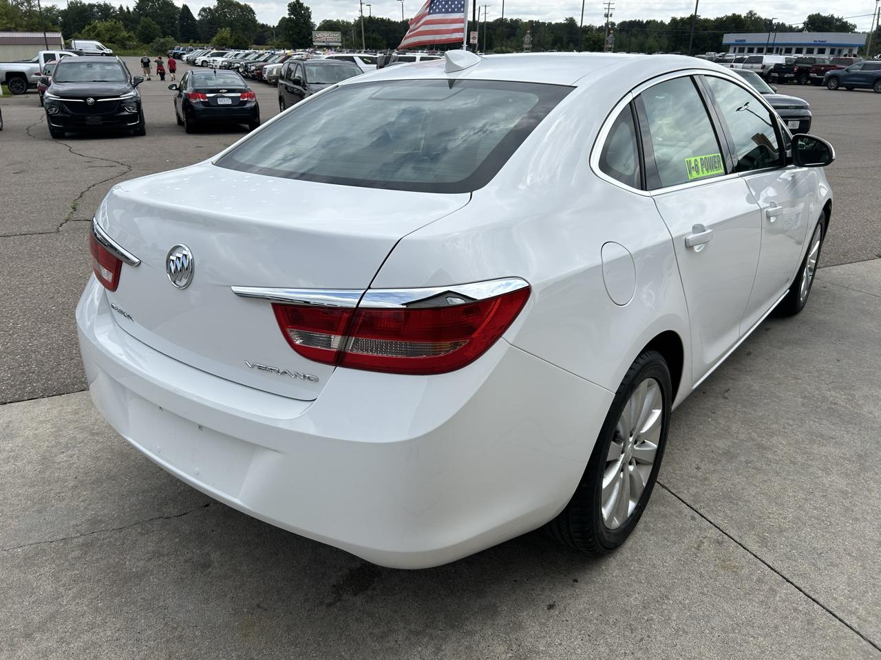 Buick Verano 4dr Sdn w/1SD 2015