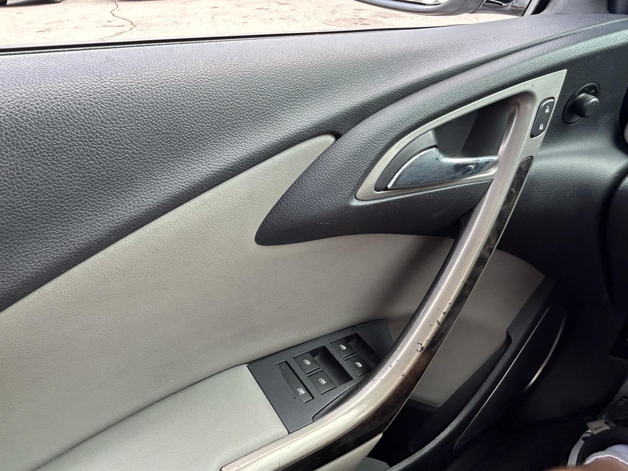 Buick Verano 4dr Sdn w/1SD 2015