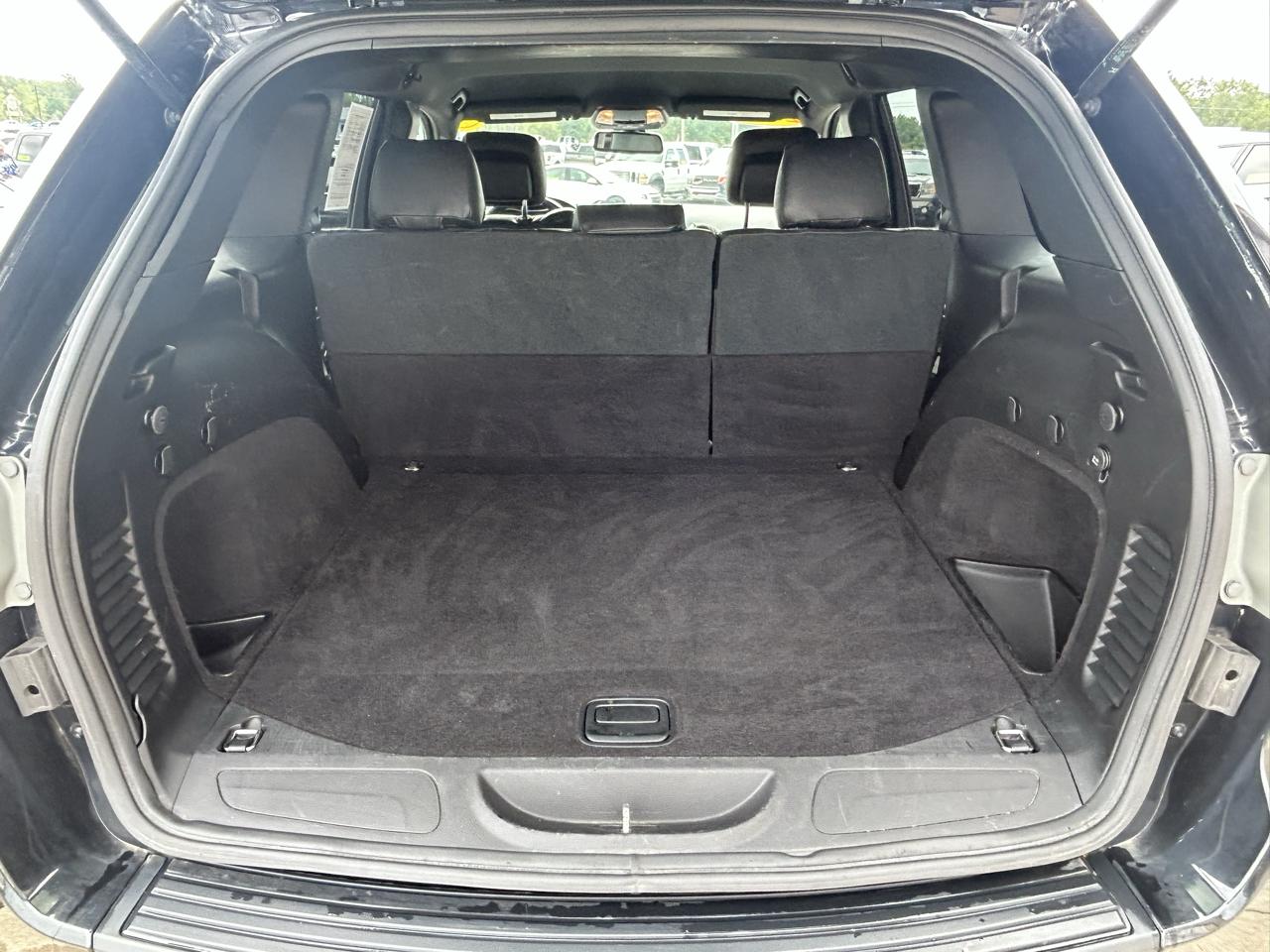 Jeep Grand Cherokee 4WD 4dr Laredo 2016