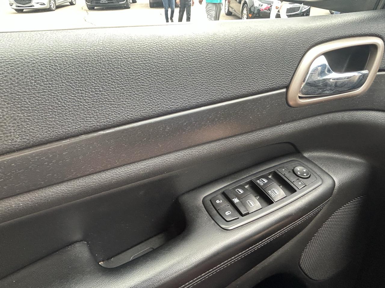 Jeep Grand Cherokee 4WD 4dr Laredo 2016