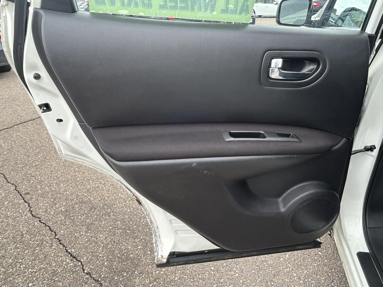 Nissan Rogue AWD 4dr S 2013