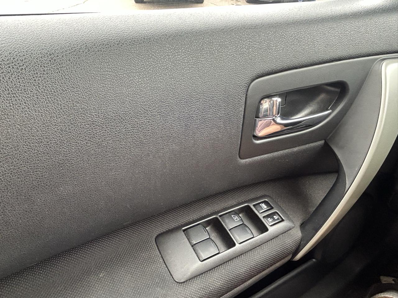 Nissan Rogue AWD 4dr S 2013