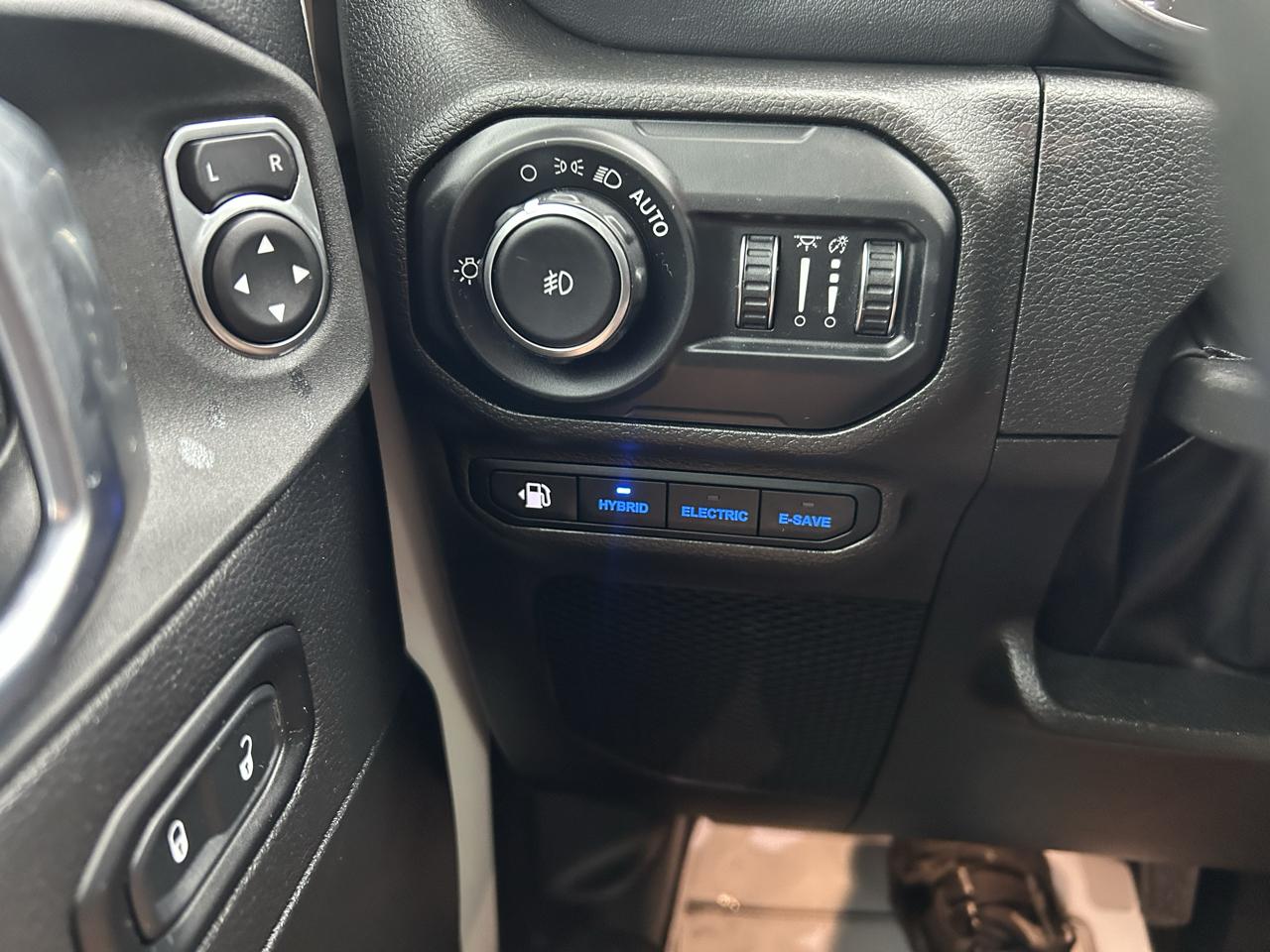 Jeep Wrangler 4xe Unlimited Sahara 4x4 2022