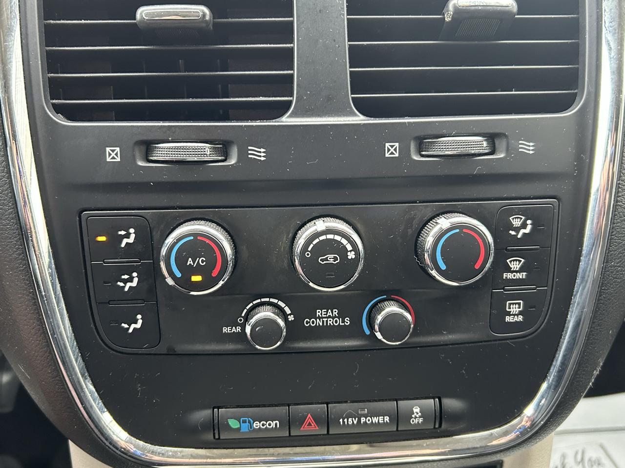 Dodge Grand Caravan 4dr Wgn SXT 2014