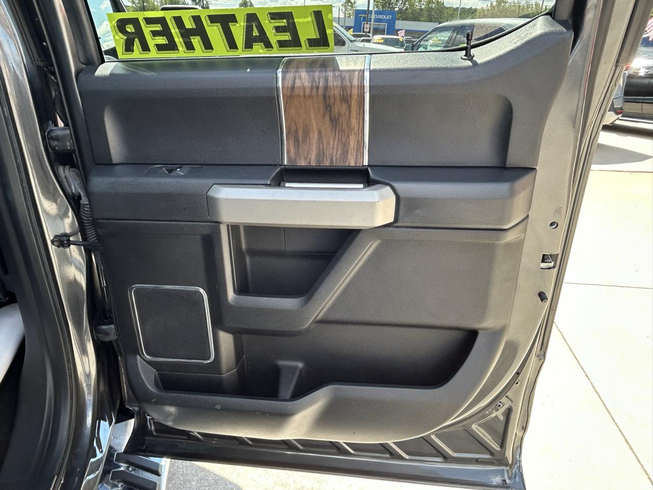 Ford F-150 Lariat 4WD SuperCrew 5.5' Box 2018